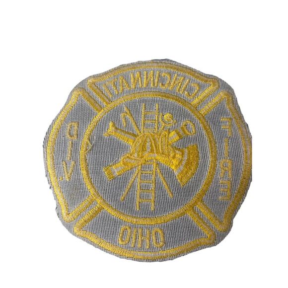 Cincinnati OHIO Fire Division FIRE Department Embroidered Patch Vintage NOS - Picture 4 of 8